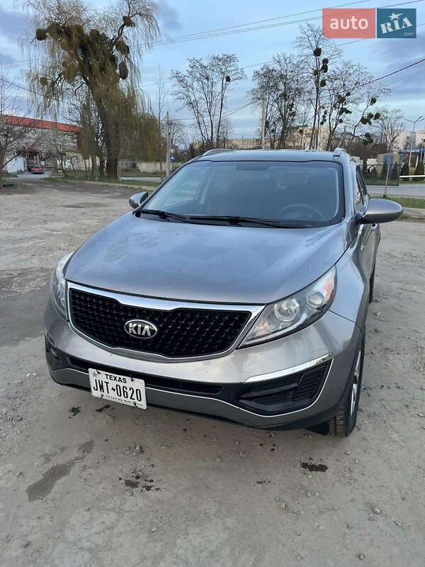 Позашляховик / Кросовер Kia Sportage 2015 в Львові