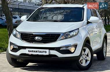 Внедорожник / Кроссовер Kia Sportage 2015 в 