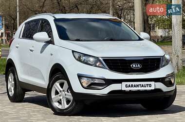 Внедорожник / Кроссовер Kia Sportage 2015 в 