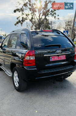 Внедорожник / Кроссовер Kia Sportage 2007 в 