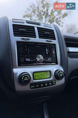 Внедорожник / Кроссовер Kia Sportage 2007 в 