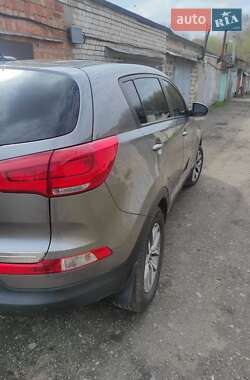 Внедорожник / Кроссовер Kia Sportage 2015 в 