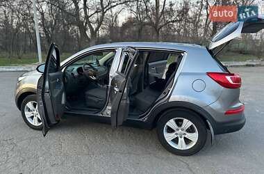 Внедорожник / Кроссовер Kia Sportage 2013 в 