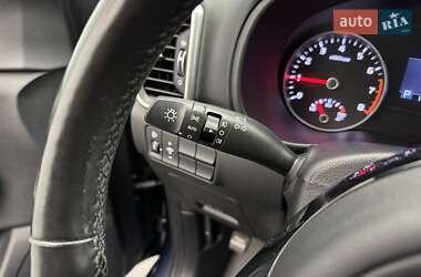 Позашляховик / Кросовер Kia Sportage 2019 в 