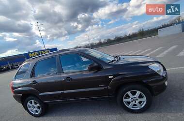 Внедорожник / Кроссовер Kia Sportage 2006 в 