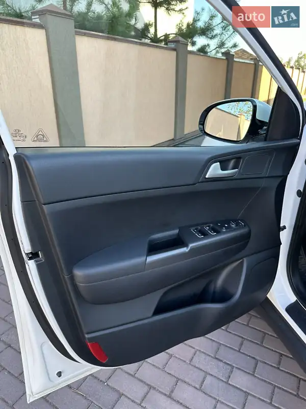 Kia Sportage 2019 VIN U5YPG814ALL844978 фото оголошення 16 з 94