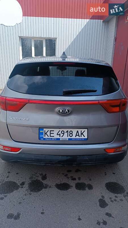 Позашляховик / Кросовер Kia Sportage 2016 в Кривому Розі