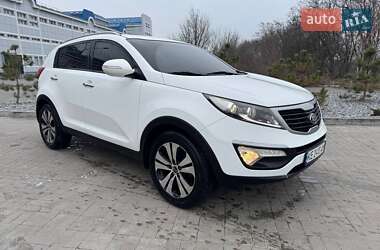 Внедорожник / Кроссовер Kia Sportage 2012 в 