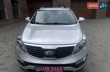 Позашляховик / Кросовер Kia Sportage 2012 в 
