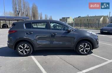 Позашляховик / Кросовер Kia Sportage 2019 в 