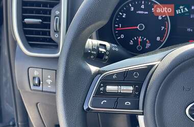 Позашляховик / Кросовер Kia Sportage 2019 в 