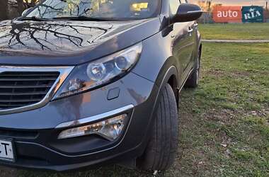 Внедорожник / Кроссовер Kia Sportage 2010 в 