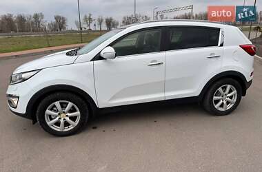 Внедорожник / Кроссовер Kia Sportage 2013 в 