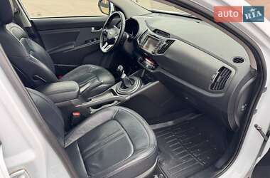Внедорожник / Кроссовер Kia Sportage 2013 в 