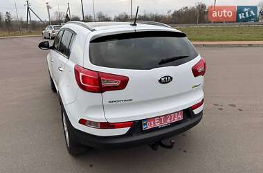 Внедорожник / Кроссовер Kia Sportage 2013 в 