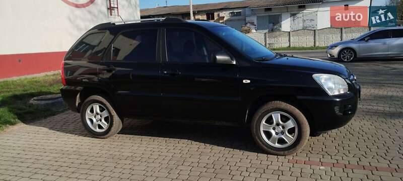 Внедорожник / Кроссовер Kia Sportage 2007 в Дубно