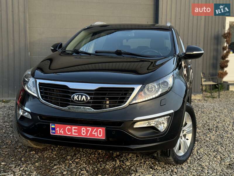 Позашляховик / Кросовер Kia Sportage 2012 в Трускавці