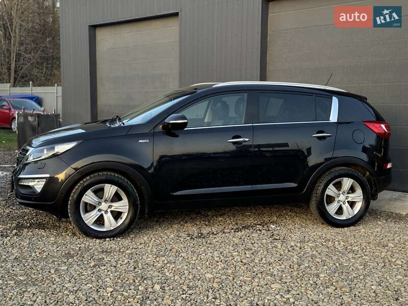 Позашляховик / Кросовер Kia Sportage 2012 в Трускавці