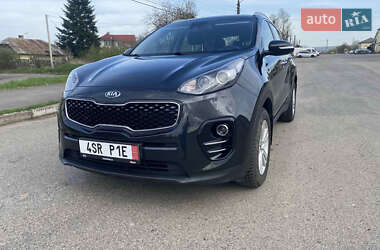 Позашляховик / Кросовер Kia Sportage 2016 в 