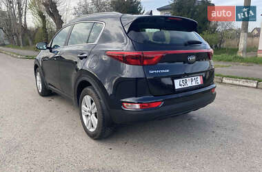 Позашляховик / Кросовер Kia Sportage 2016 в 