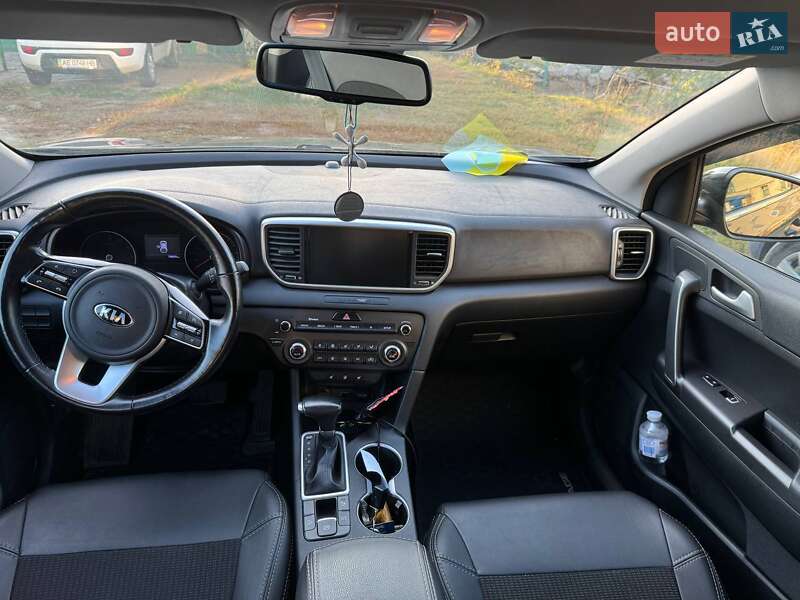 Внедорожник / Кроссовер Kia Sportage 2021 в Синельниково