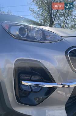 Внедорожник / Кроссовер Kia Sportage 2019 в 