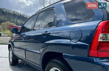 Позашляховик / Кросовер Kia Sportage 2008 в 