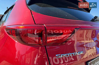 Внедорожник / Кроссовер Kia Sportage 2017 в 