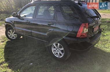 Позашляховик / Кросовер Kia Sportage 2010 в 