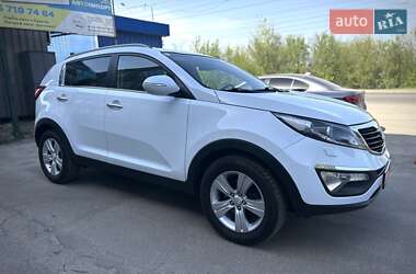 Позашляховик / Кросовер Kia Sportage 2011 в 