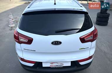 Позашляховик / Кросовер Kia Sportage 2011 в 
