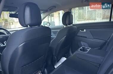 Позашляховик / Кросовер Kia Sportage 2011 в 
