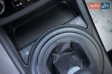 Позашляховик / Кросовер Kia Sportage 2011 в 