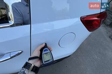 Позашляховик / Кросовер Kia Sportage 2011 в 