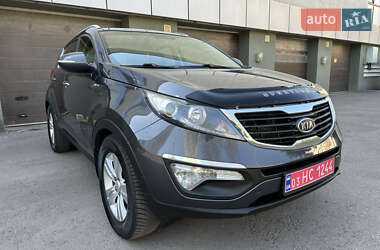 Внедорожник / Кроссовер Kia Sportage 2011 в Ровно