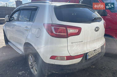 Позашляховик / Кросовер Kia Sportage 2013 в 