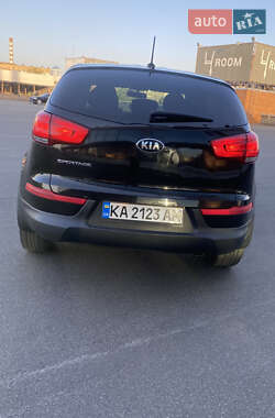Позашляховик / Кросовер Kia Sportage 2015 в 