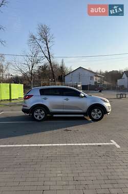 Позашляховик / Кросовер Kia Sportage 2011 в 