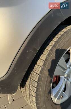 Позашляховик / Кросовер Kia Sportage 2011 в 