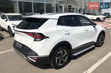 Внедорожник / Кроссовер Kia Sportage 2022 в 