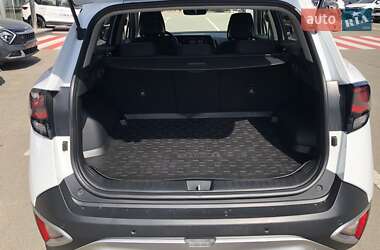 Внедорожник / Кроссовер Kia Sportage 2022 в 