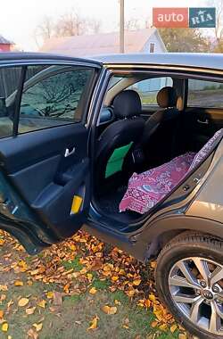 Внедорожник / Кроссовер Kia Sportage 2014 в Краснограде