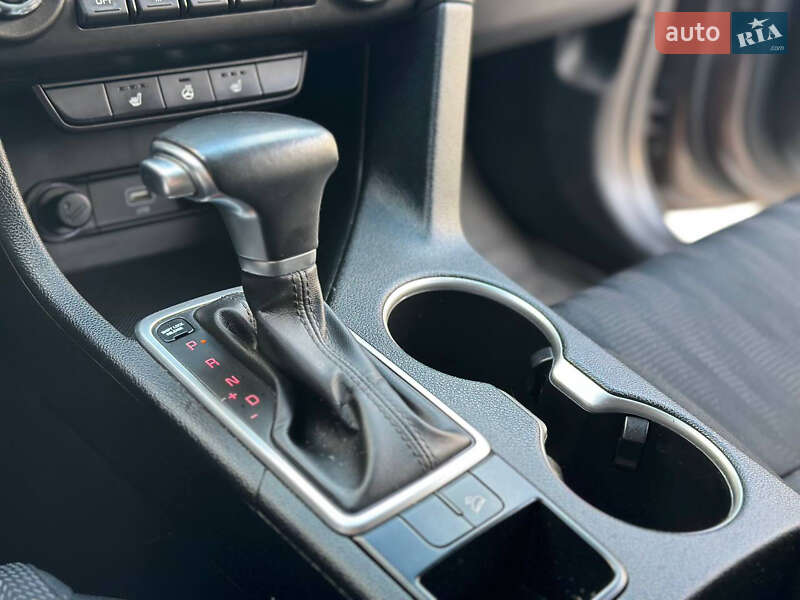 Позашляховик / Кросовер Kia Sportage 2019 в Дніпрі фото 18 Позашляховик / Кросовер Kia Sportage 2019 в Дніпрі
