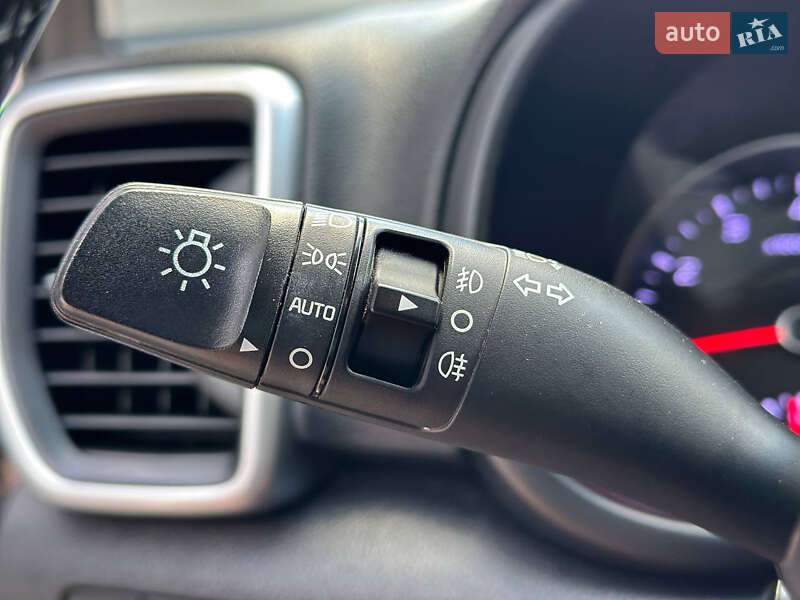 Позашляховик / Кросовер Kia Sportage 2019 в Дніпрі фото 39 Позашляховик / Кросовер Kia Sportage 2019 в Дніпрі