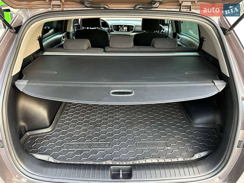 Позашляховик / Кросовер Kia Sportage 2019 в Дніпрі фото 48 Позашляховик / Кросовер Kia Sportage 2019 в Дніпрі