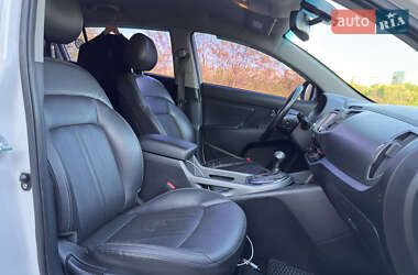 Внедорожник / Кроссовер Kia Sportage 2014 в 