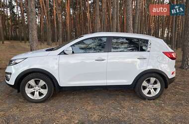 Позашляховик / Кросовер Kia Sportage 2013 в 
