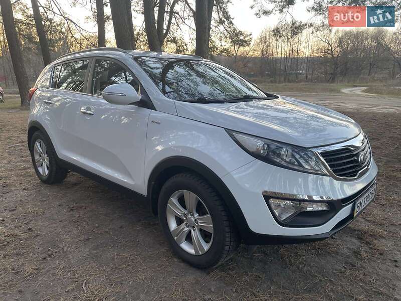 Позашляховик / Кросовер Kia Sportage 2013 в 