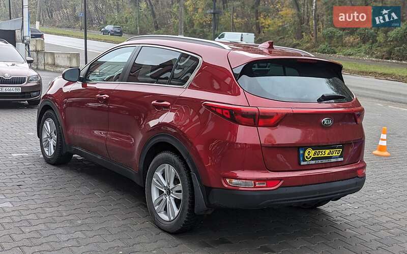 Внедорожник / Кроссовер Kia Sportage 2016 в Черновцах