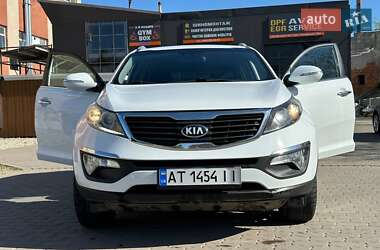 Внедорожник / Кроссовер Kia Sportage 2012 в Калуше